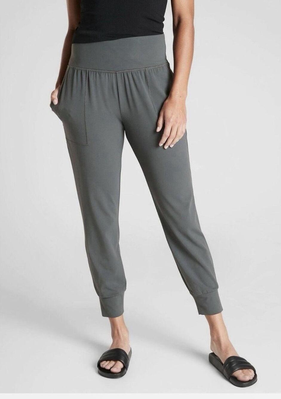 Athleta Salutation Jogger size XL Grey Heather Yoga Walking Outdoors
